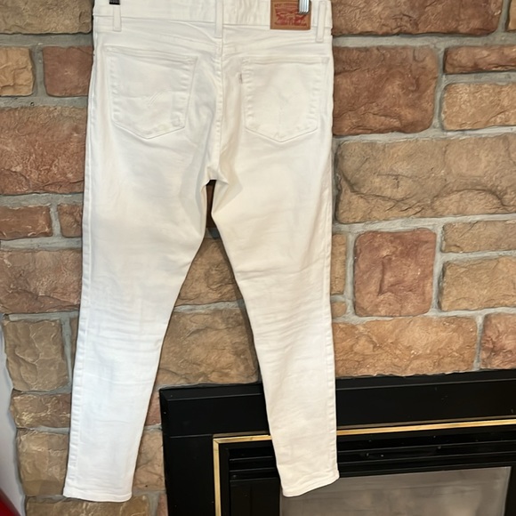 Women’s Levi’s skinny 711 - Picture 6 of 9